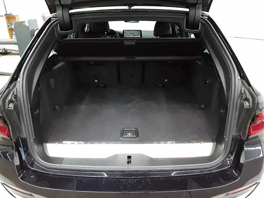 BMW 530 AUT Touring M Sport - Thumbnail 15