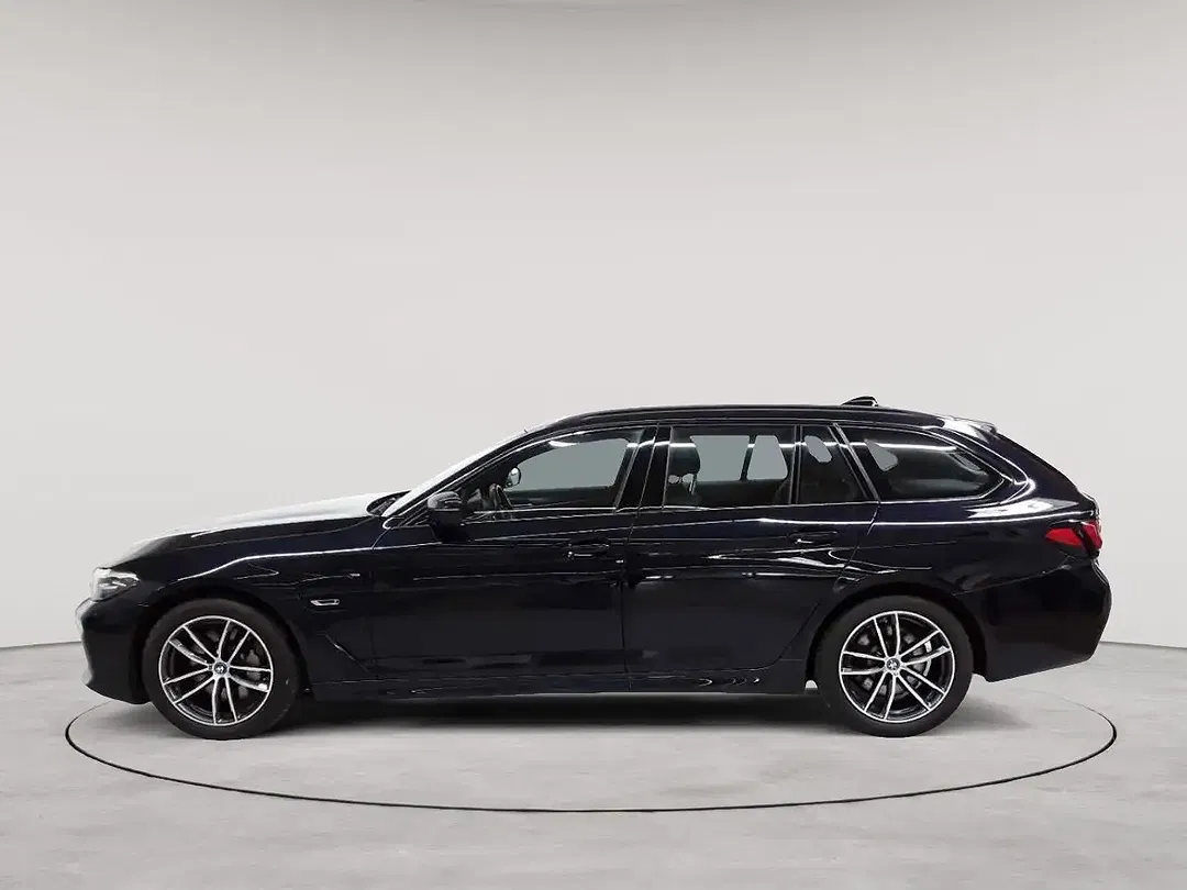 BMW 530 AUT Touring M Sport - Thumbnail 6