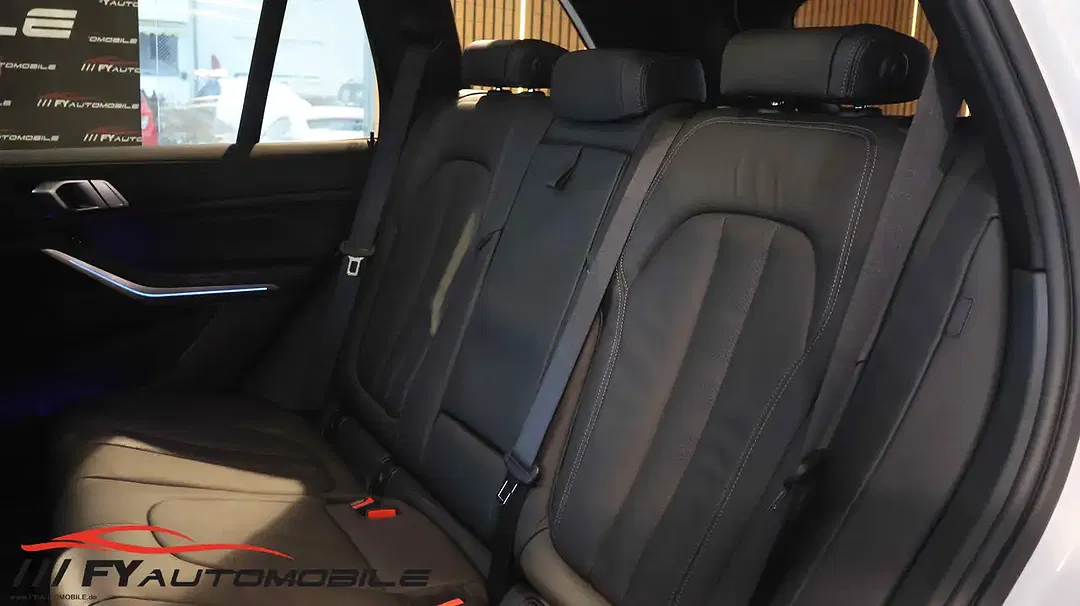 BMW X5 M M50 - Thumbnail 7
