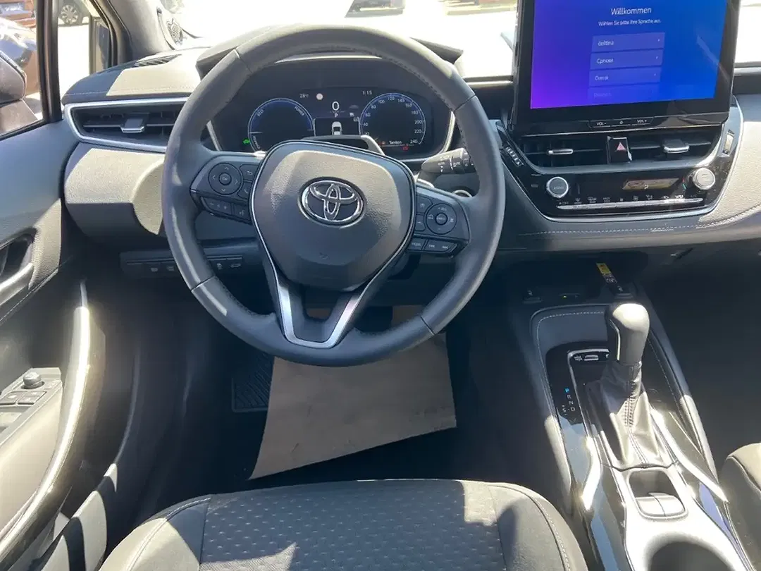 Toyota Corolla Hybrid Lounge - Thumbnail 13