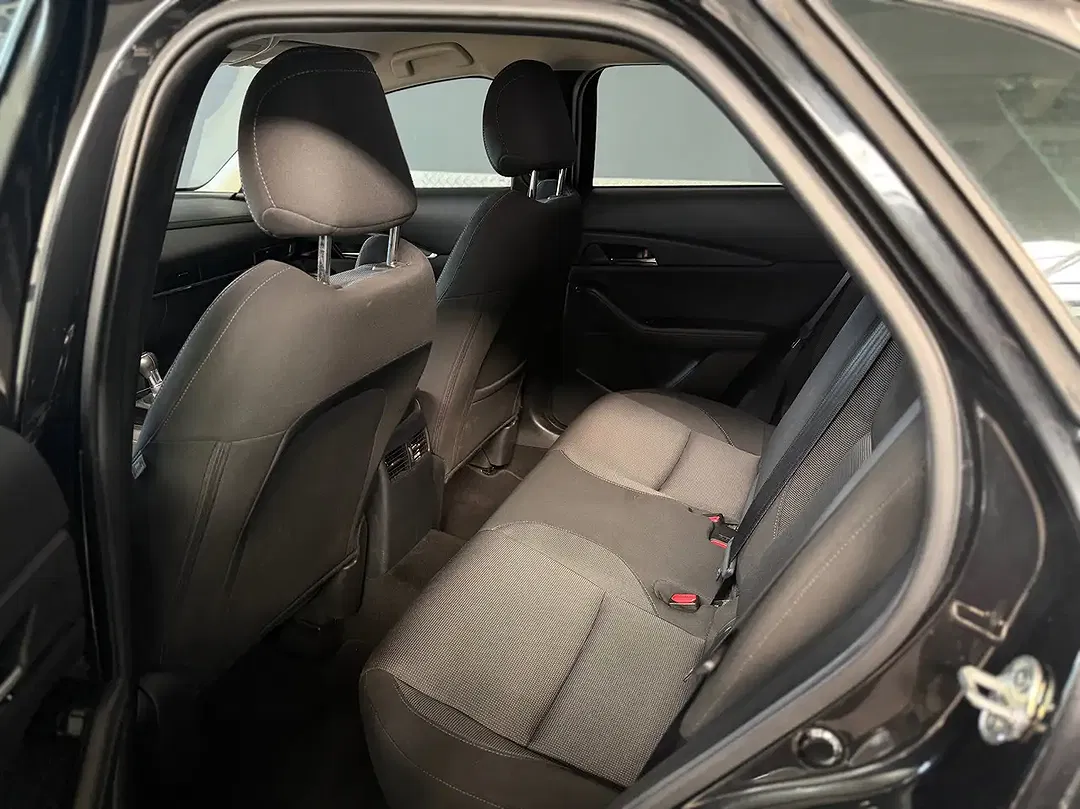 Mazda CX-30 - Thumbnail 10