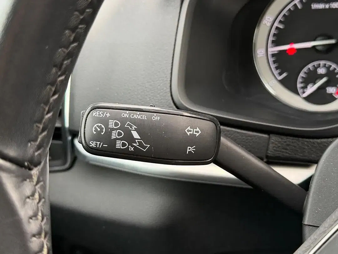 Skoda Karoq 1.0 TSI Clever - Thumbnail 11