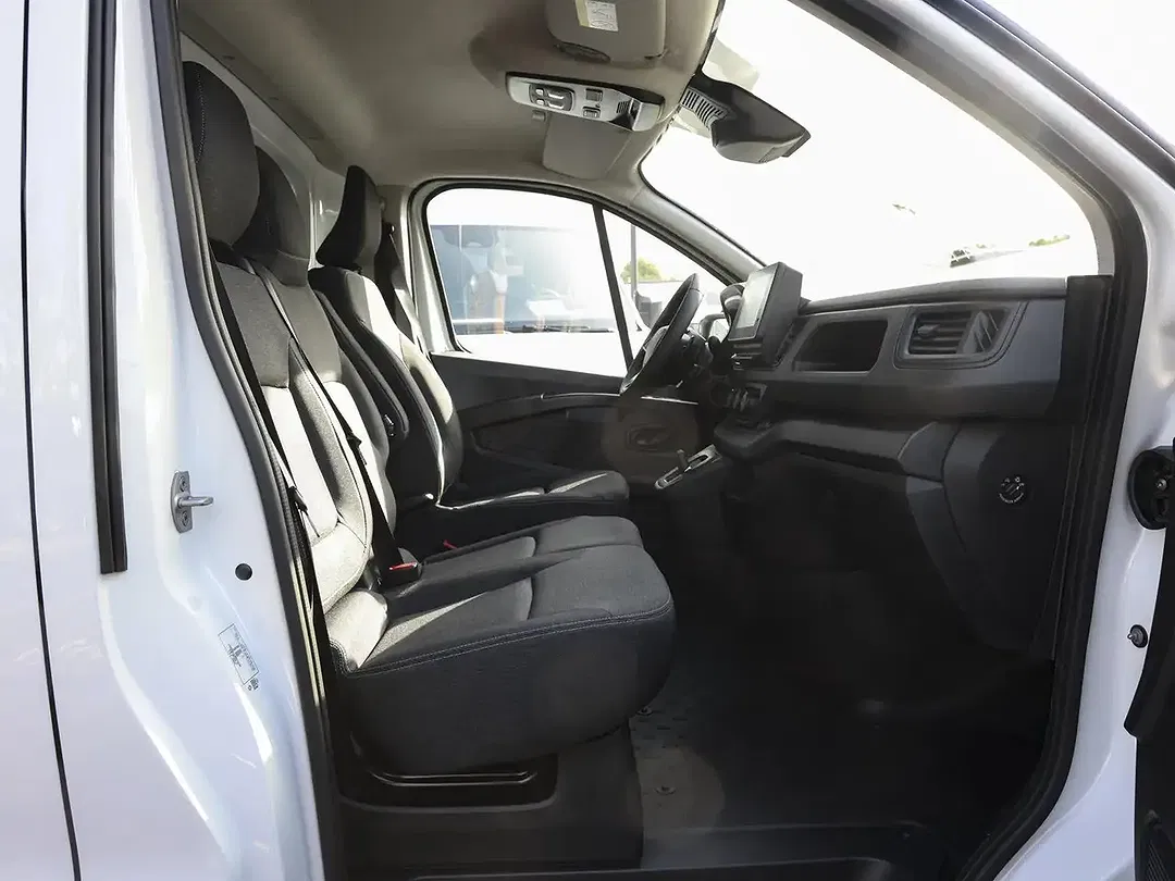 Renault Trafic 8t dCi 150 L1H1 Komfort automaat - Thumbnail 3