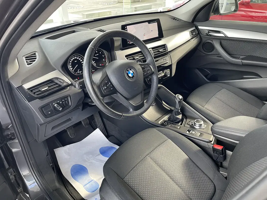 BMW X1 1.5 Pro - Thumbnail 6