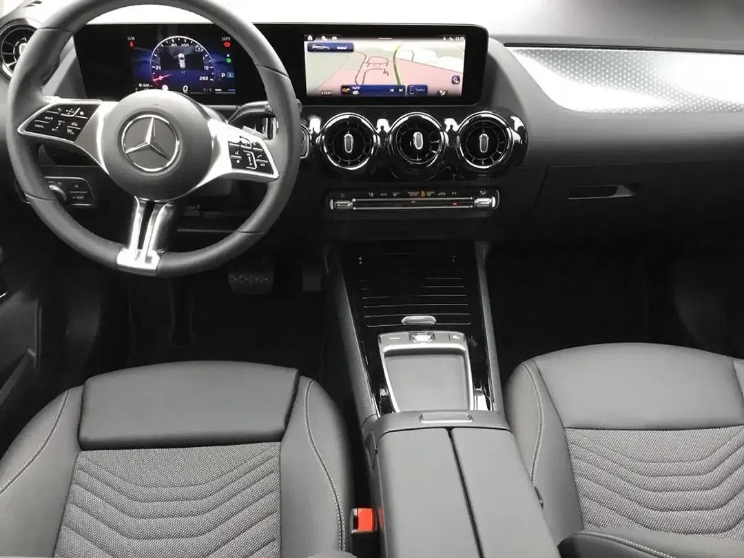 Mercedes-Benz B 180 - Thumbnail 10