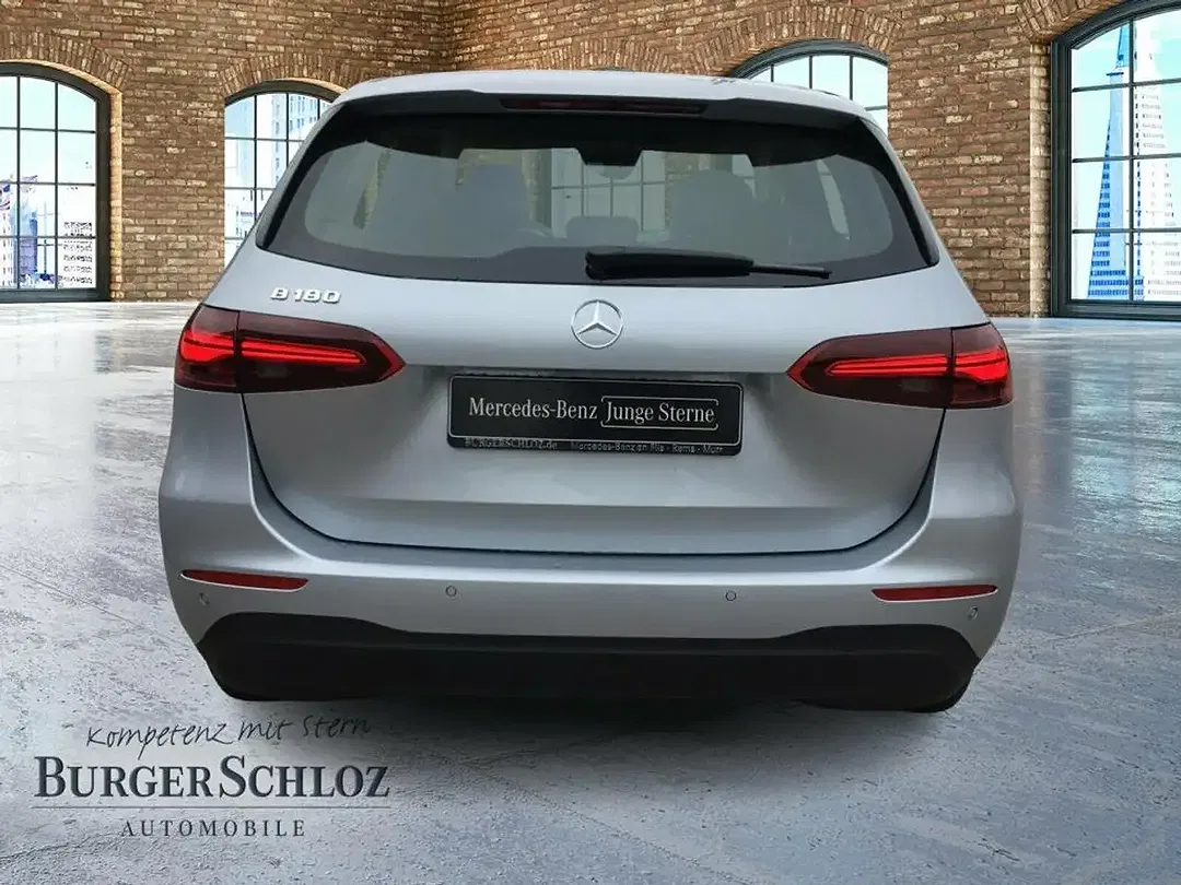 Mercedes-Benz B 180 - Thumbnail 6