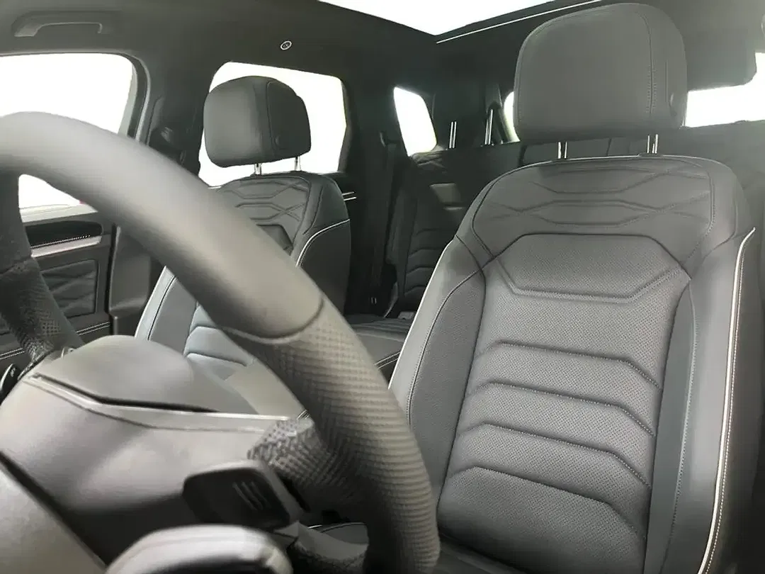 Volkswagen Touareg 3.0 TDI 4Motion R-Line Style - Thumbnail 5