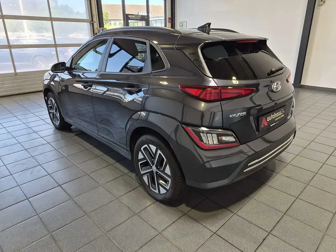 Hyundai KONA - Thumbnail 4