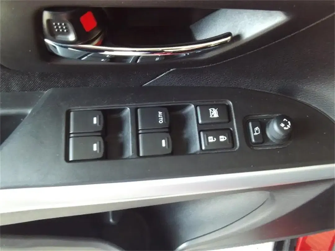 Suzuki SX4 S-Cross Hybrid 1.4 AllGrip - Thumbnail 12