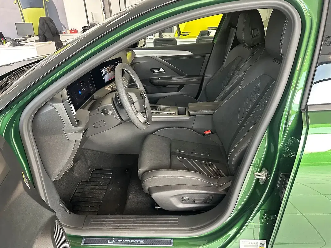 Opel Astra Ultimate - Thumbnail 9