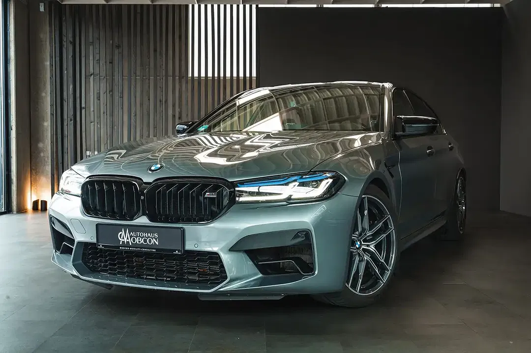 BMW M5 Competition - foto 2