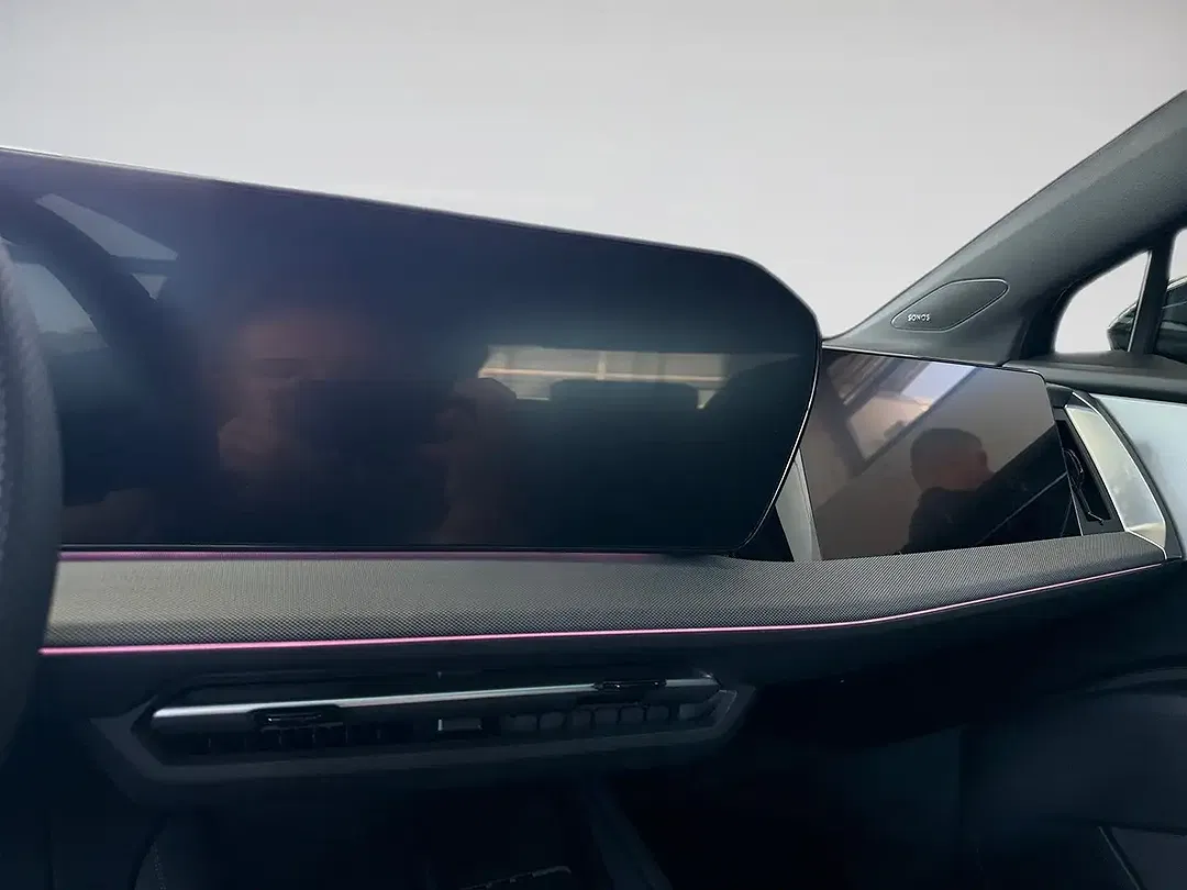 Audi Q4 e-tron AUT quattro - Thumbnail 11