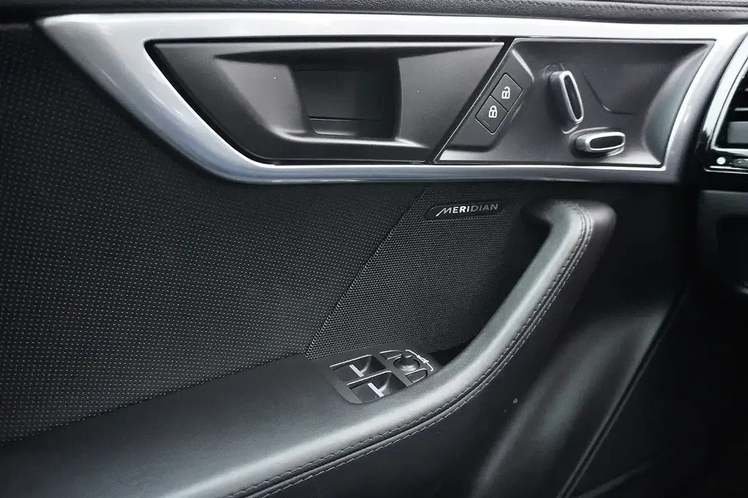 Jaguar F-Type Coupe R-Dynamic Sport - Thumbnail 12