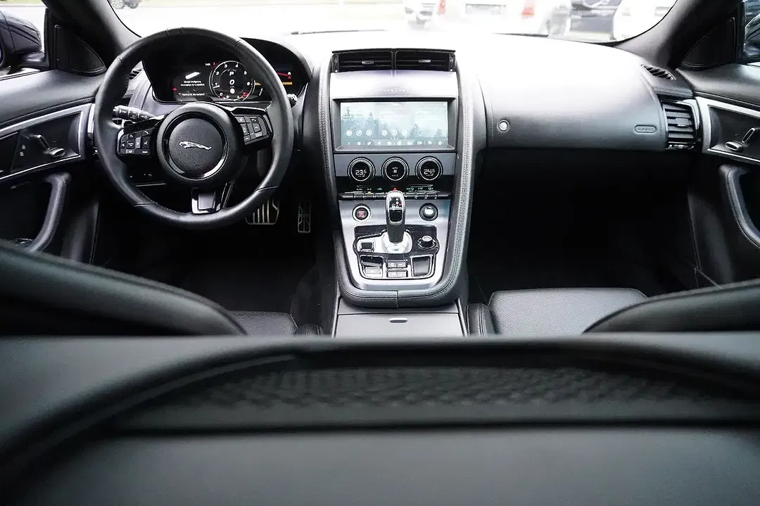 Jaguar F-Type Coupe R-Dynamic Sport - Thumbnail 9