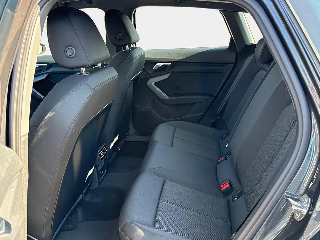 Audi A3 35 Sportback Base - Thumbnail 14