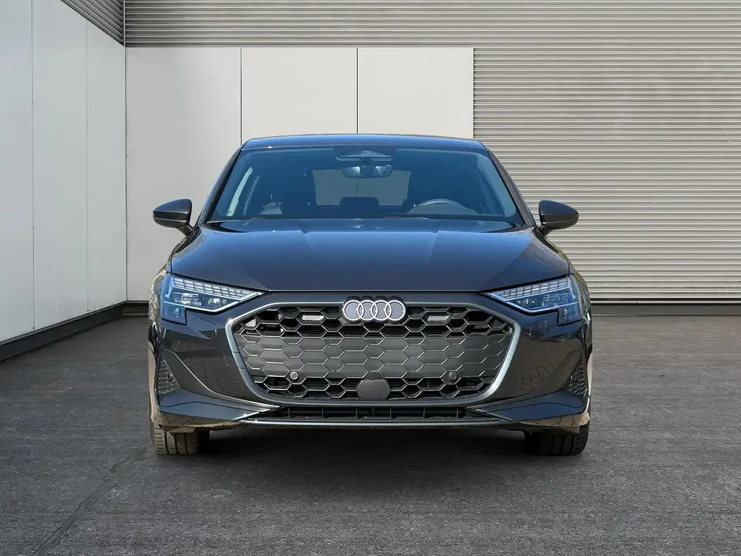 Audi A3 35 Sportback Base - Thumbnail 5