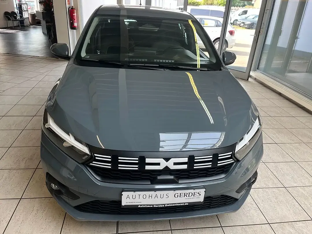 Dacia Sandero TCe CVT Expression - Thumbnail 3