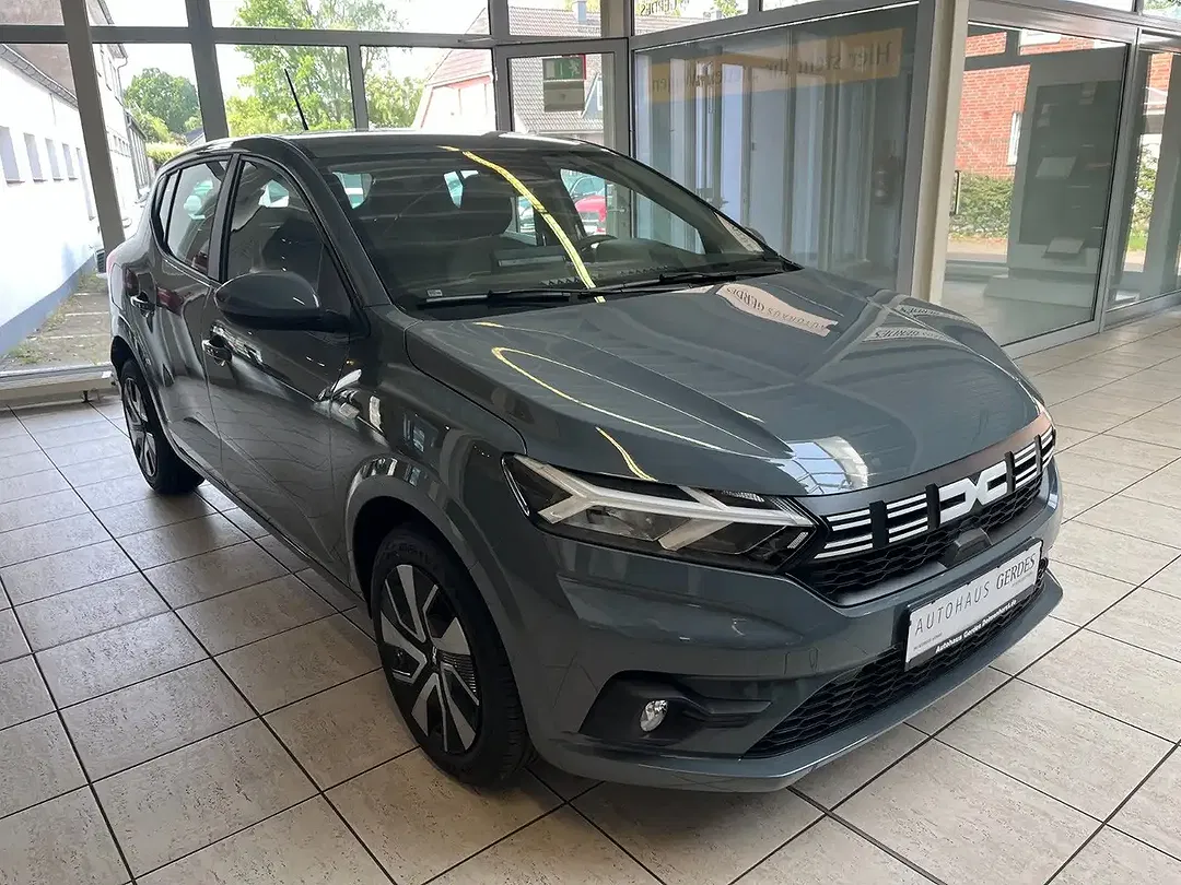 Dacia Sandero TCe CVT Expression - Thumbnail 4