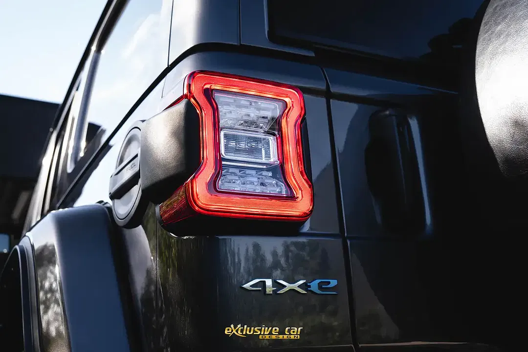 Jeep Wrangler PHEV 4xe Sahara - Thumbnail 12