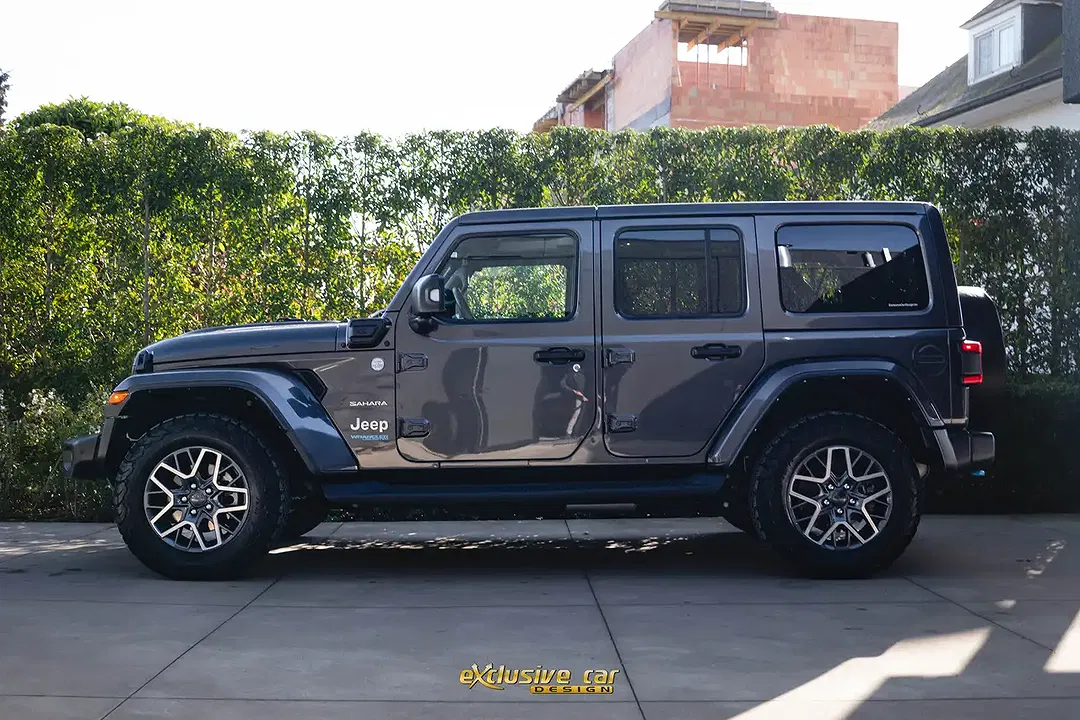 Jeep Wrangler PHEV 4xe Sahara - Thumbnail 8