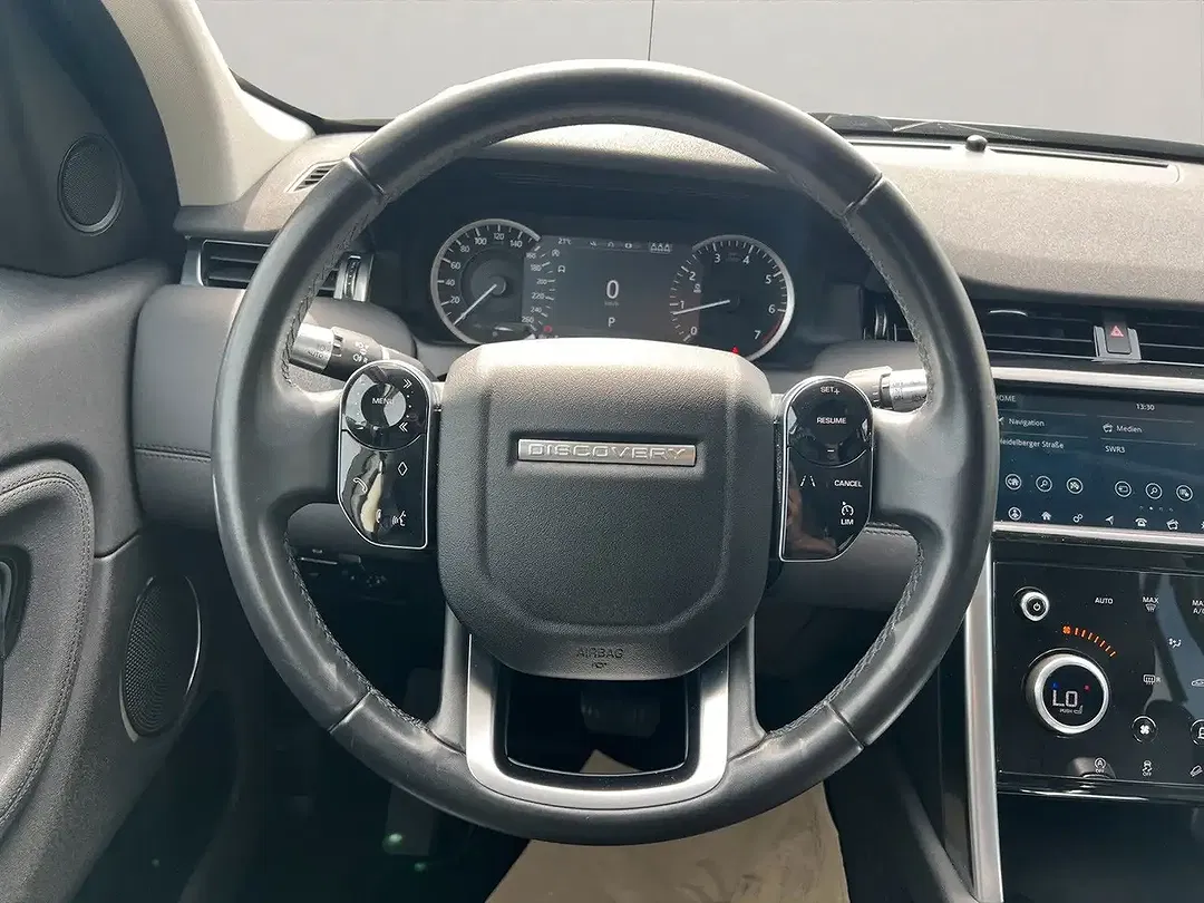 Land Rover Discovery 4x4 Sport S - Thumbnail 12