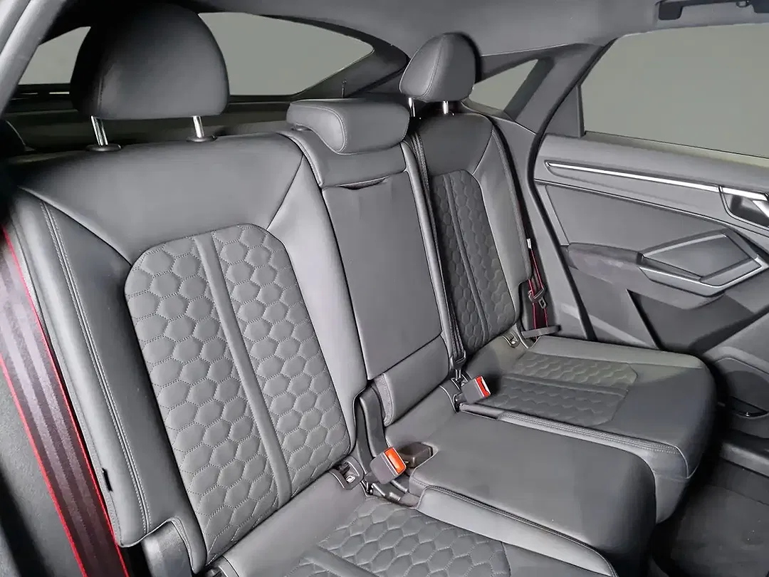 Audi RS Q3 TFSI S tronic Sportback - Thumbnail 7