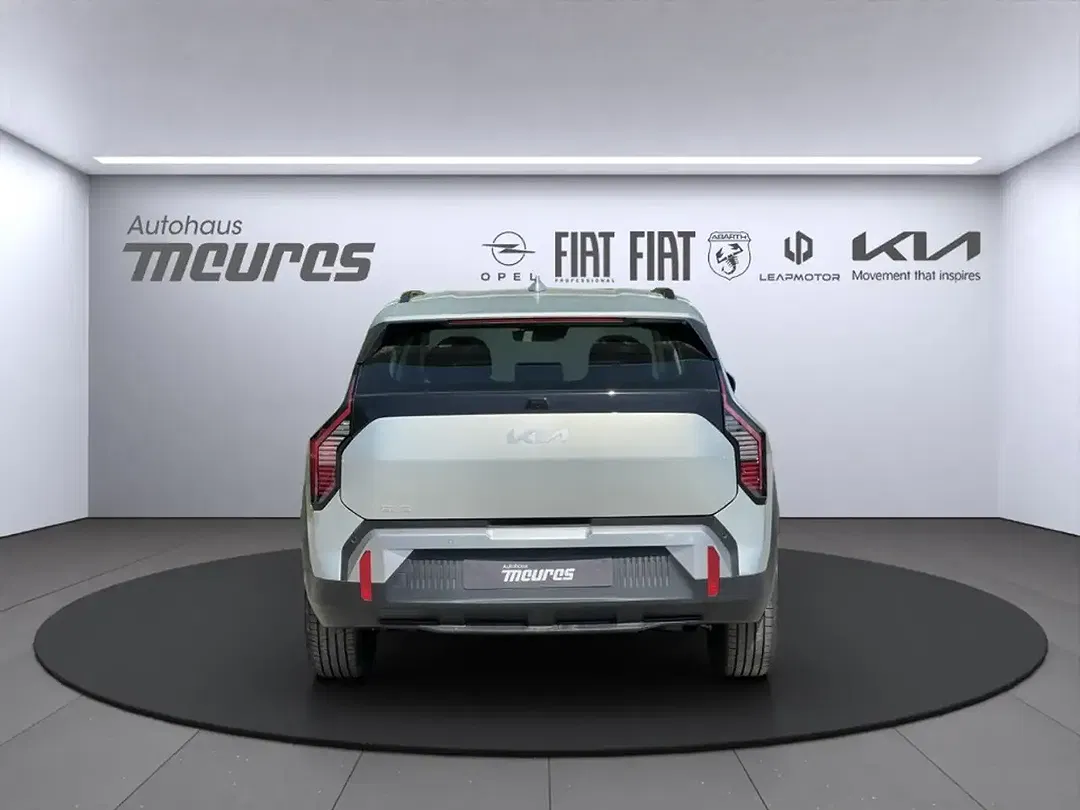 Kia EV3 Air - Thumbnail 3
