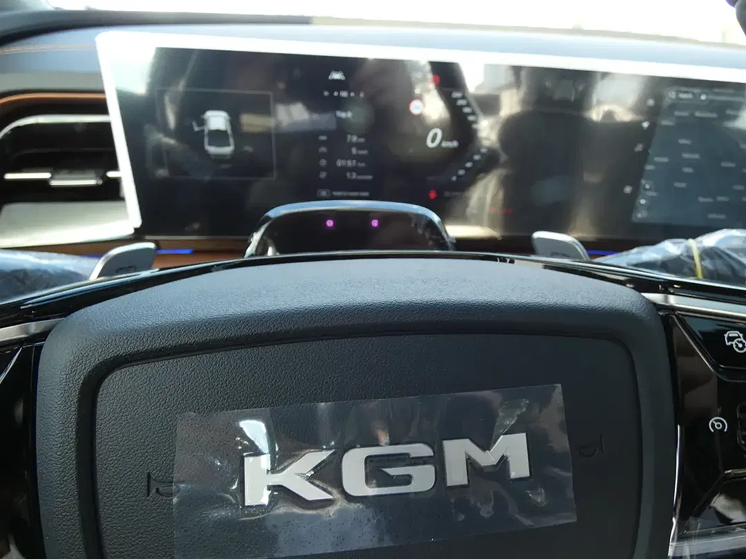 KGM Musso - Thumbnail 10
