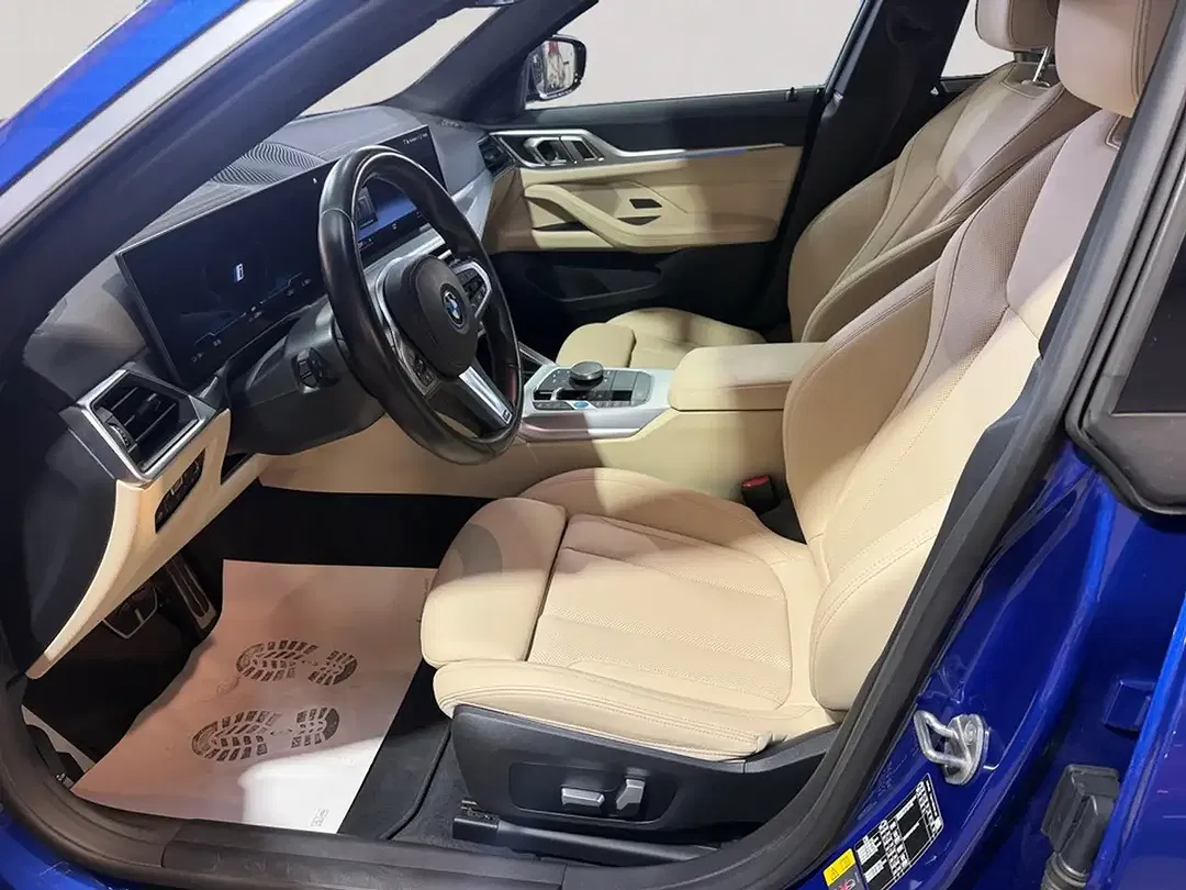 BMW i4 eDrive M Sport - Thumbnail 11