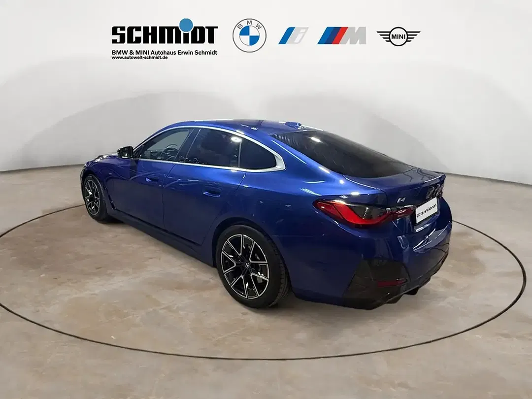 BMW i4 eDrive M Sport - Thumbnail 5
