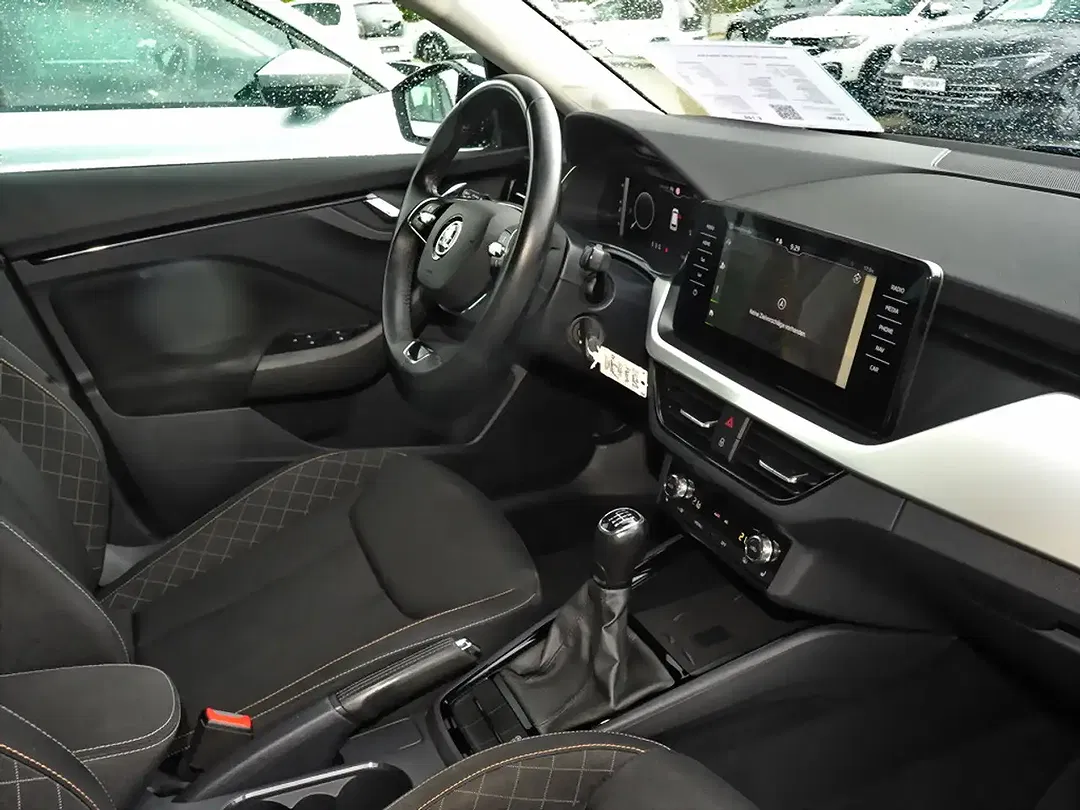 Skoda Kamiq 1.0 TSI Drive - Thumbnail 5