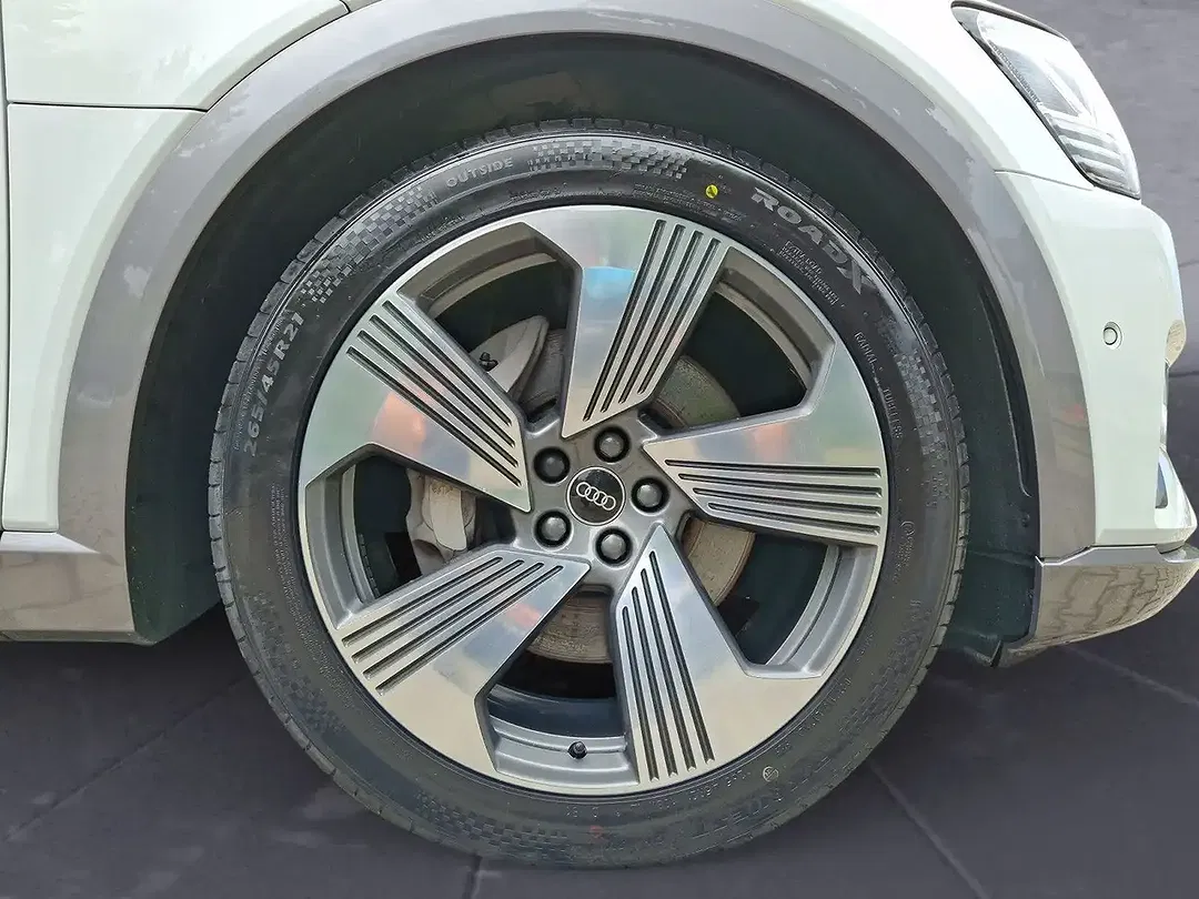 Audi e-tron 50 quattro advanced - Thumbnail 7
