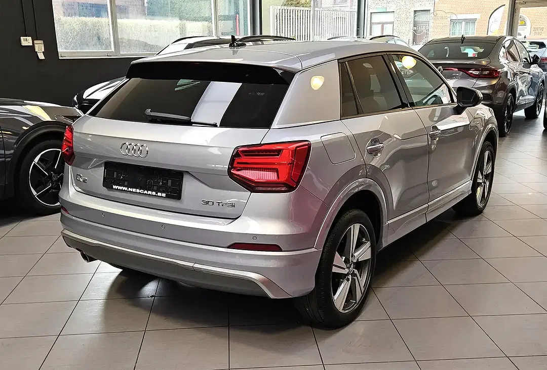 Audi Q2 30 TFSI S line - Thumbnail 4