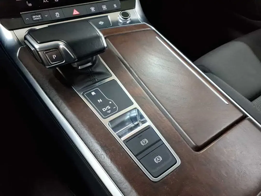 Audi A6 40 TDI S tronic Avant sport - foto 15