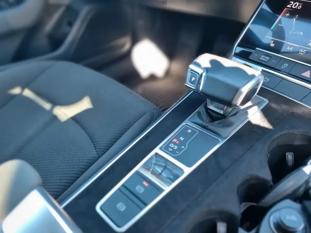 Audi A6 35 TDI Avant Edition - Thumbnail 18