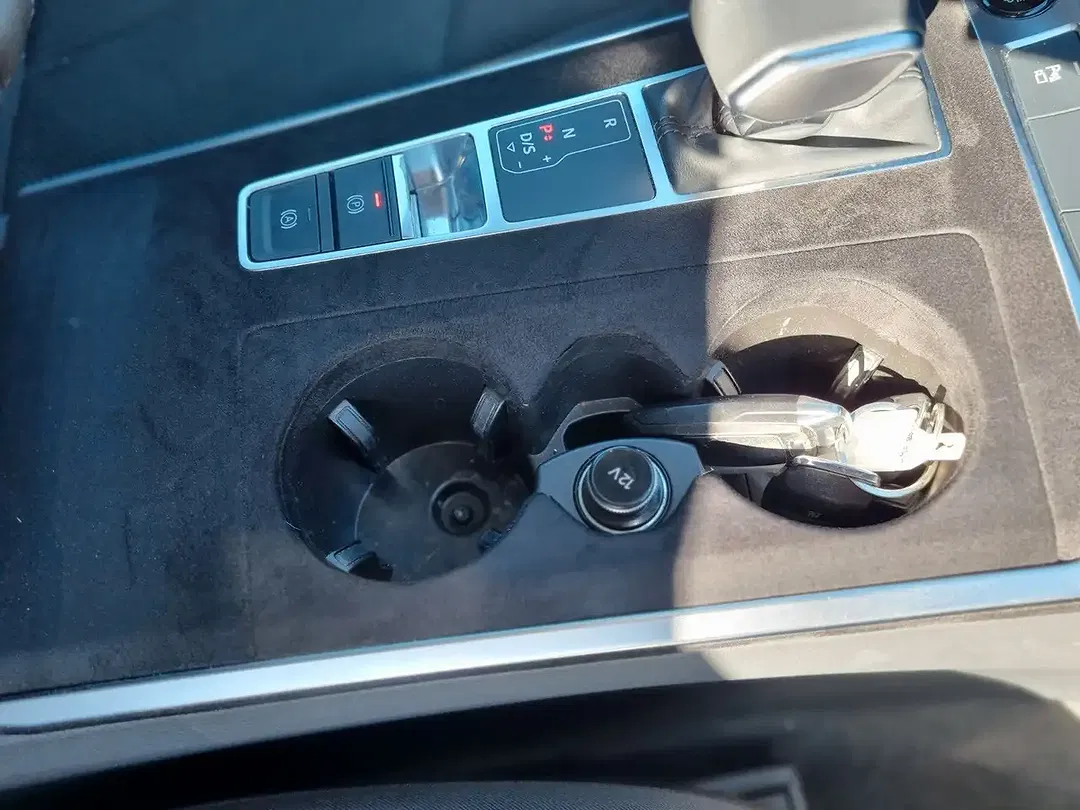 Audi A6 35 TDI Avant Edition - Thumbnail 19