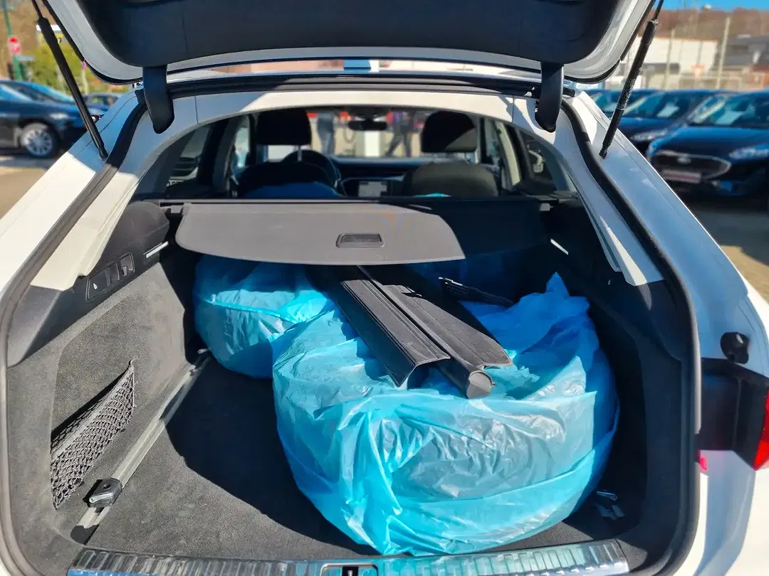 Audi A6 35 TDI Avant Edition - Thumbnail 26