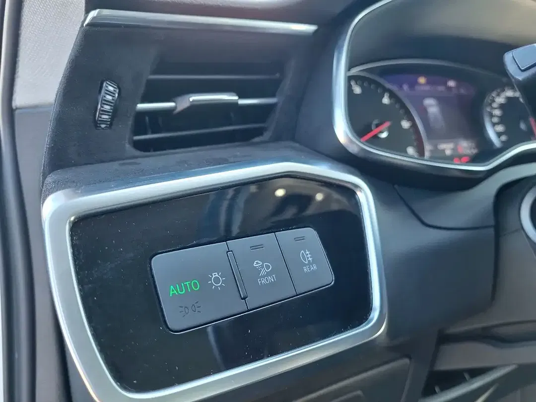 Audi A6 35 TDI Avant Edition - Thumbnail 31