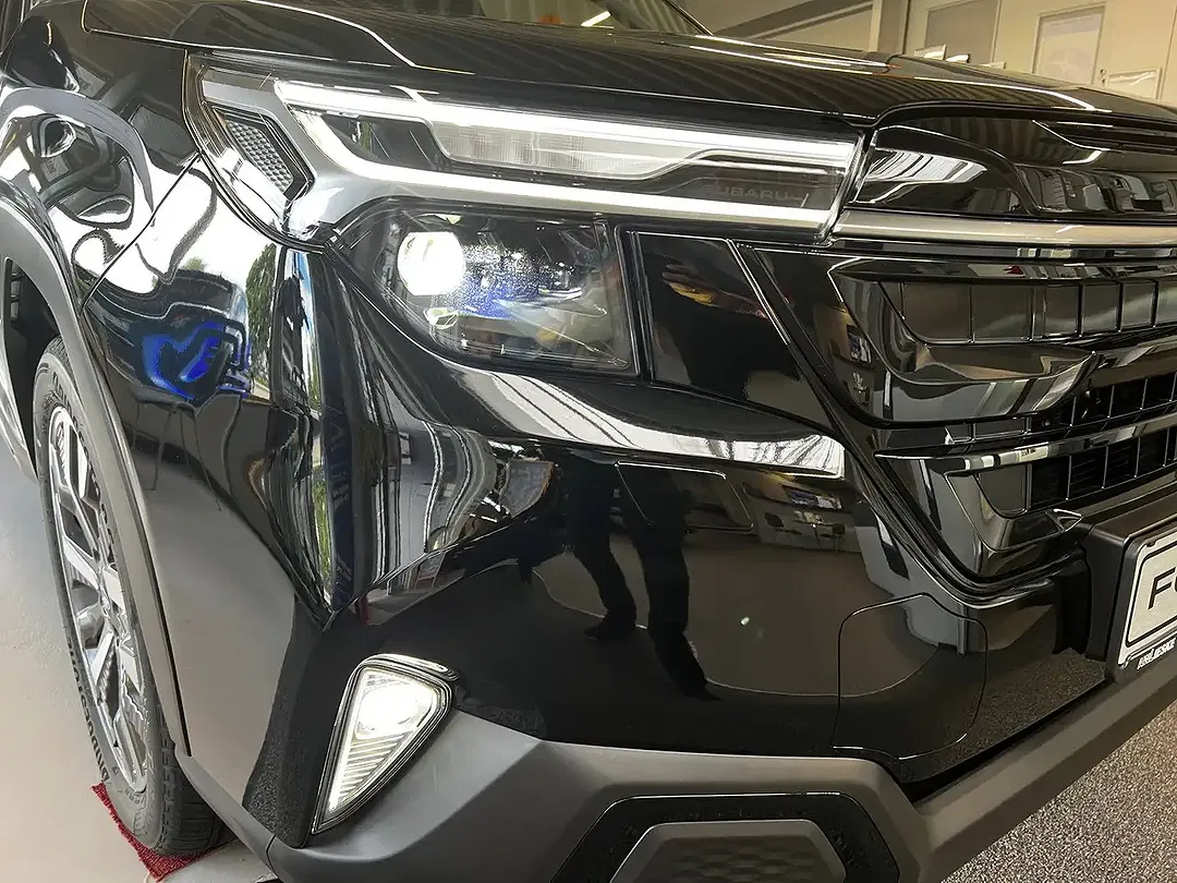 Subaru Forester 2.0 Hybrid Platinum - Thumbnail 10