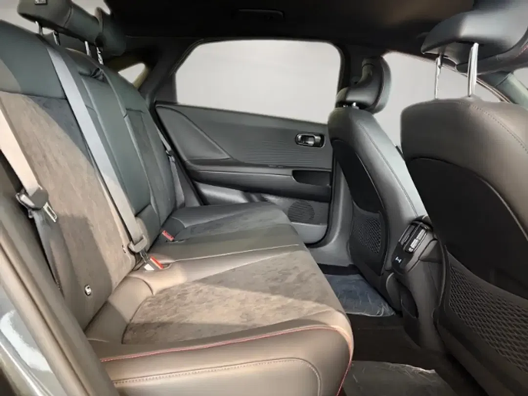 Hyundai IONIQ 6 4WD N Line X - Thumbnail 12