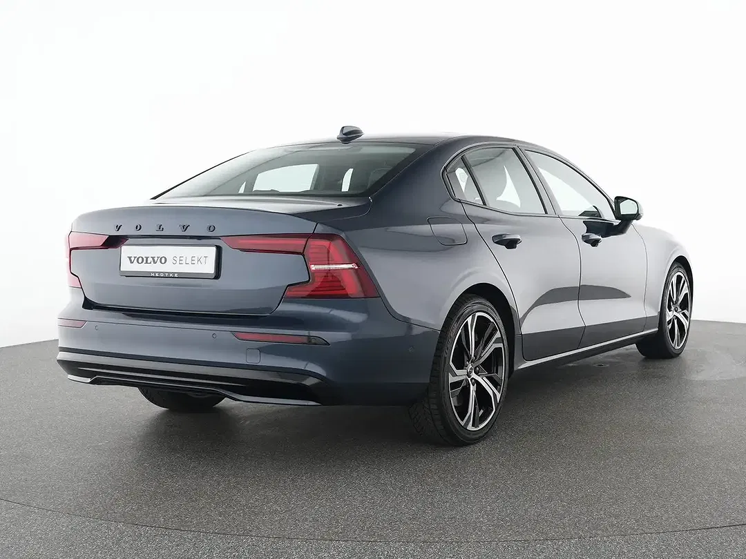 Volvo S60 B5 AWD Ultimate Dark - foto 2