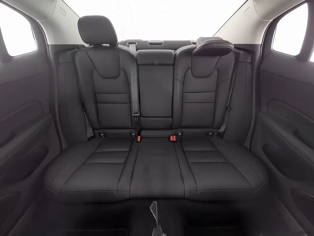 Volvo S60 B5 AWD Ultimate Dark - Thumbnail 5