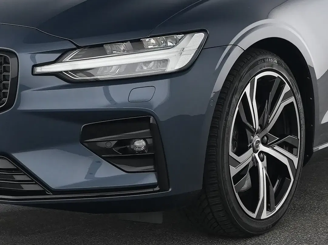 Volvo S60 B5 AWD Ultimate Dark - Thumbnail 9