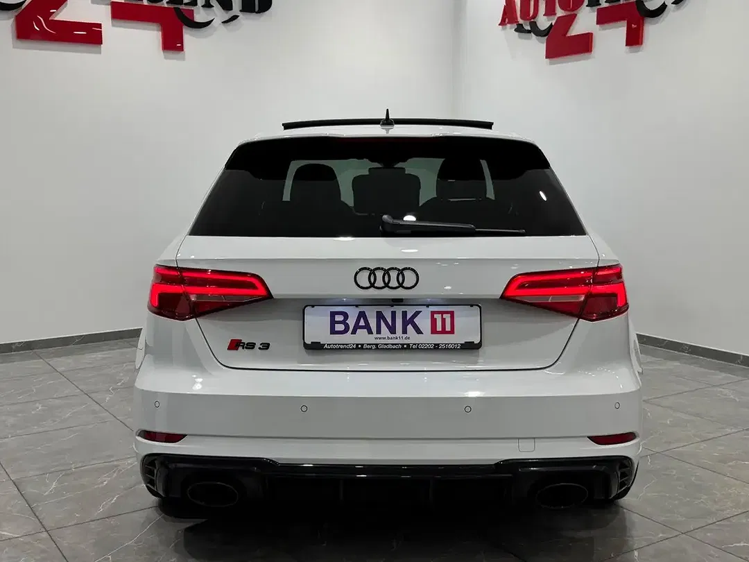 Audi RS3 2.5 TFSI quattro RS Sportback - Thumbnail 8