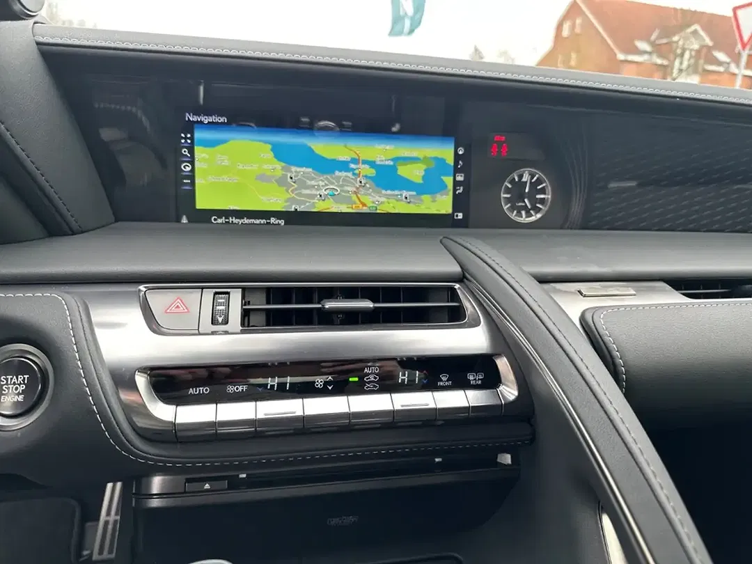 Lexus LC 500 Performance Cabriolet - Thumbnail 12