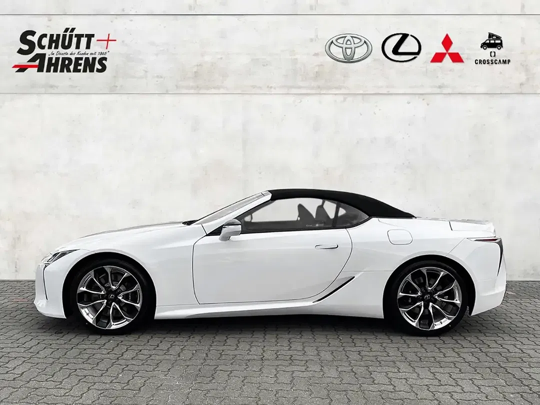 Lexus LC 500 Performance Cabriolet - Thumbnail 3