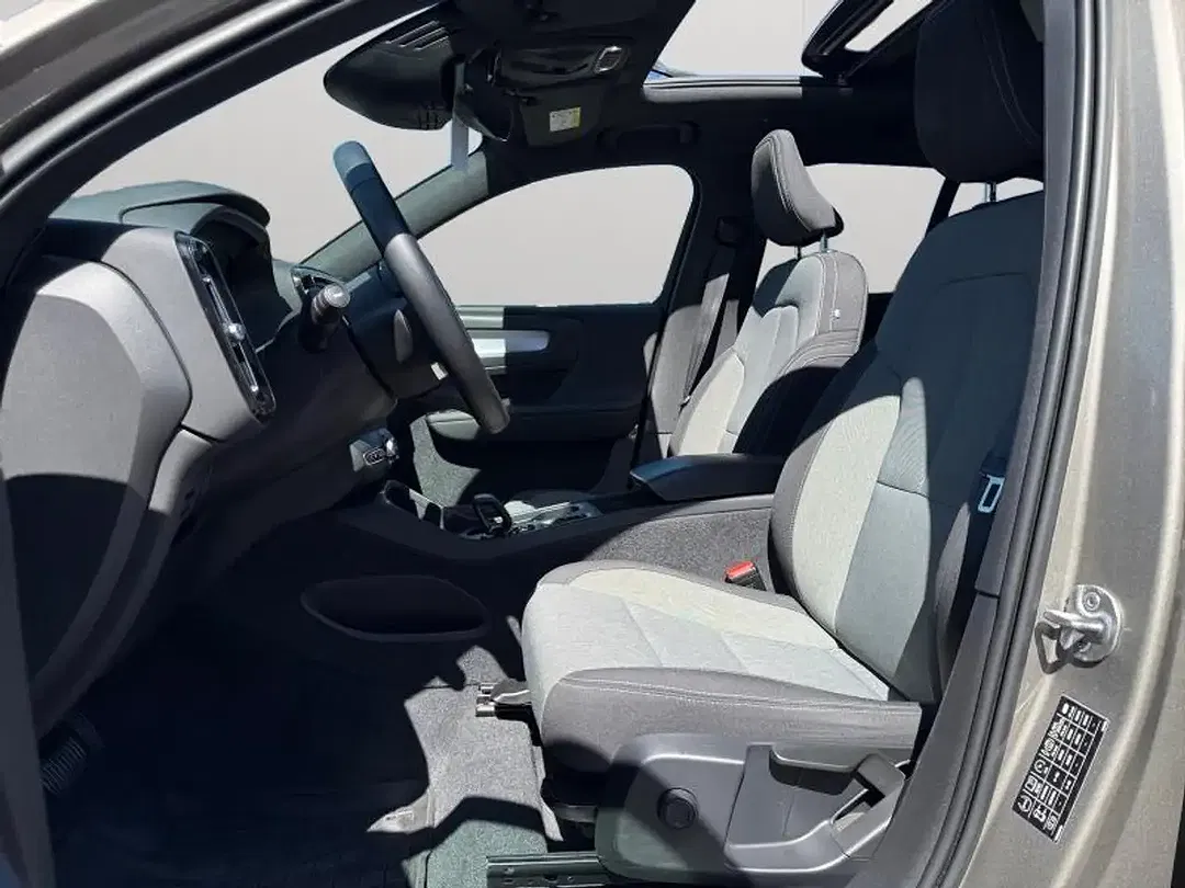 Volvo XC40 T4 Pro - Thumbnail 10