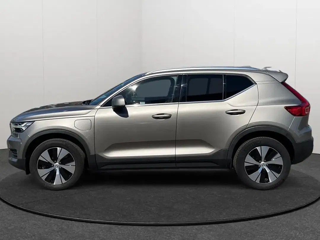 Volvo XC40 T4 Pro - Thumbnail 4