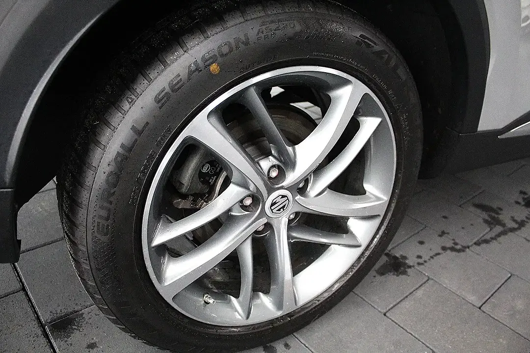 MG HS 1.5 T-GDI AUT Luxury - Thumbnail 11