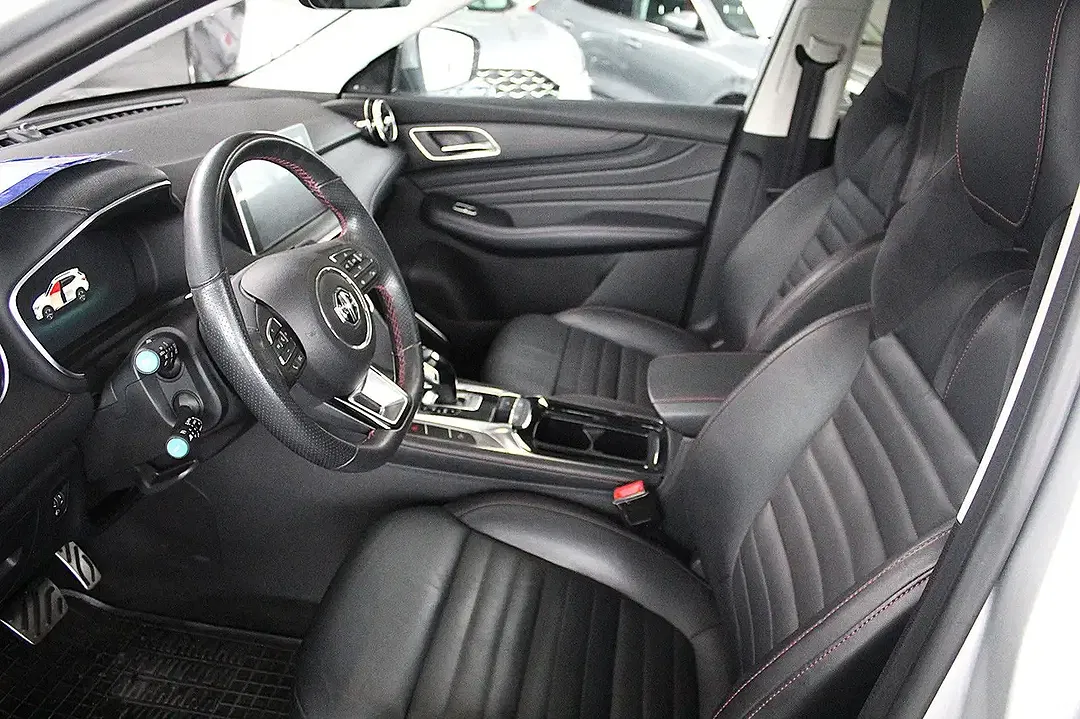 MG HS 1.5 T-GDI AUT Luxury - Thumbnail 14